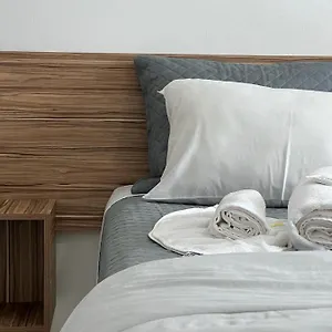 2* Hotel Comprida